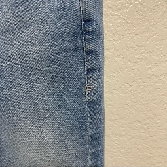 Frame Le One Skinny in Light Caspio Size 1 - Picture 4 of 6